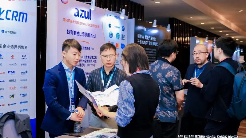 汽车大灯镜面材质：耐磨之选揭秘